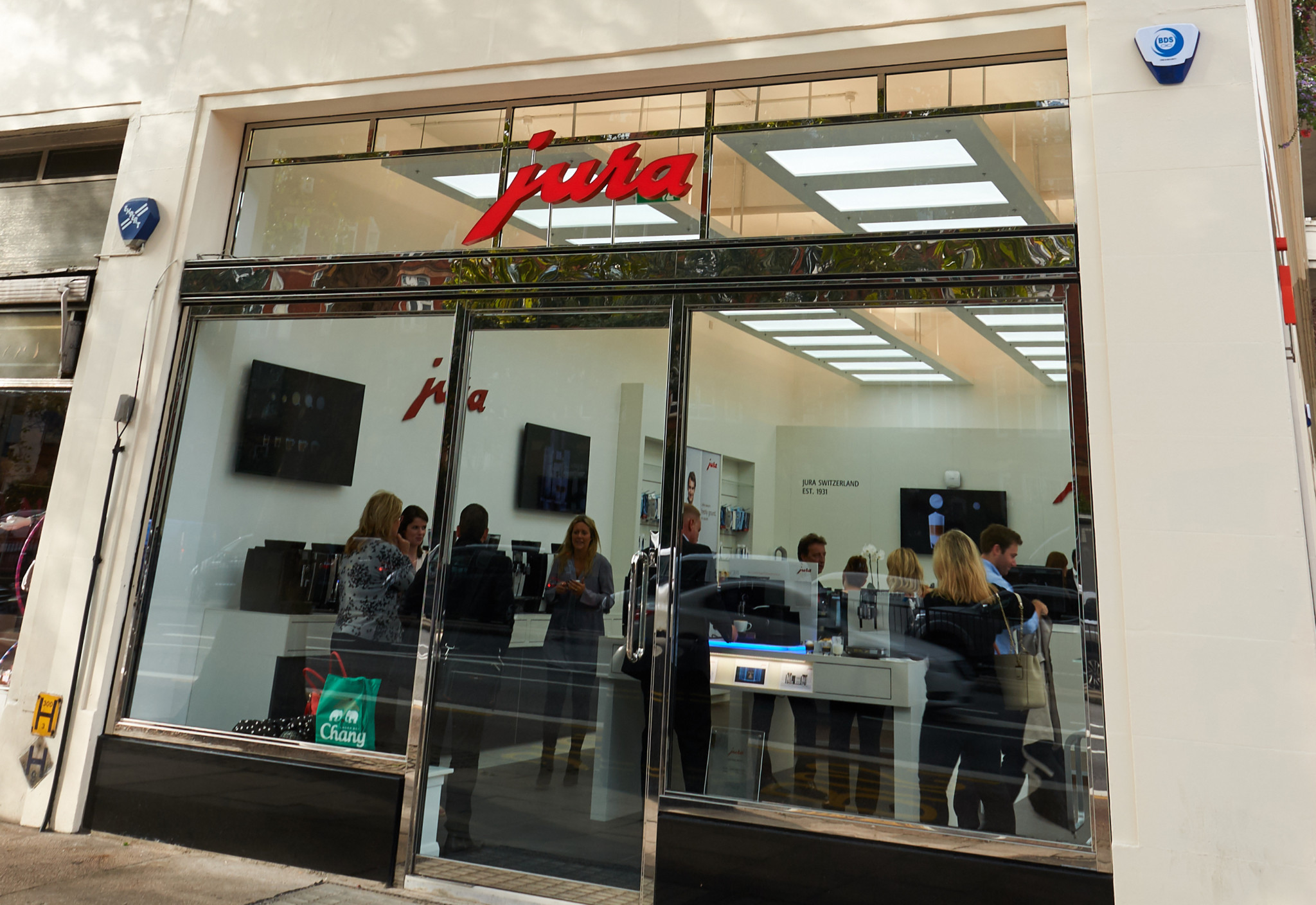 Jura moves into NW1 with new London store